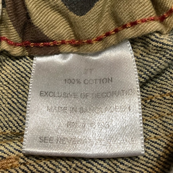 3/$20 Levi’s denim shorts 2T. Elastic adj in waist - Picture 5 of 12